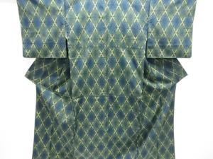 重ね菱模様織り出し十日町紬着物